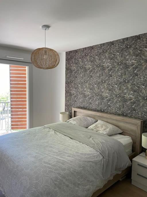 Superbe Appartement En Residence Avec Parking Ле-Ман Экстерьер фото